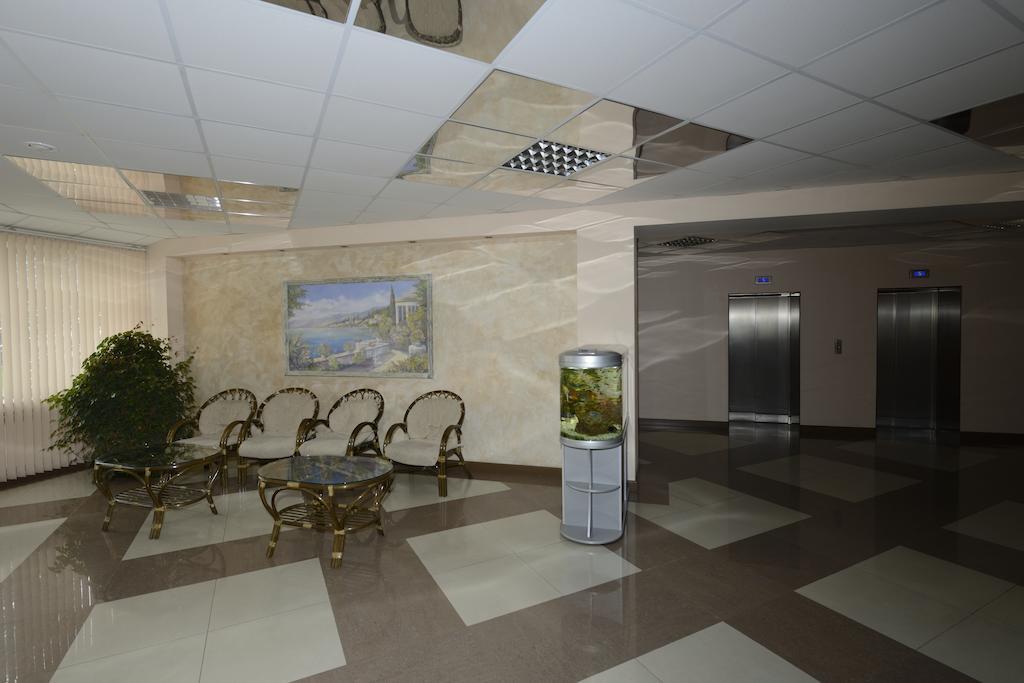 Avrora Hotel Novosibirsk Exterior photo